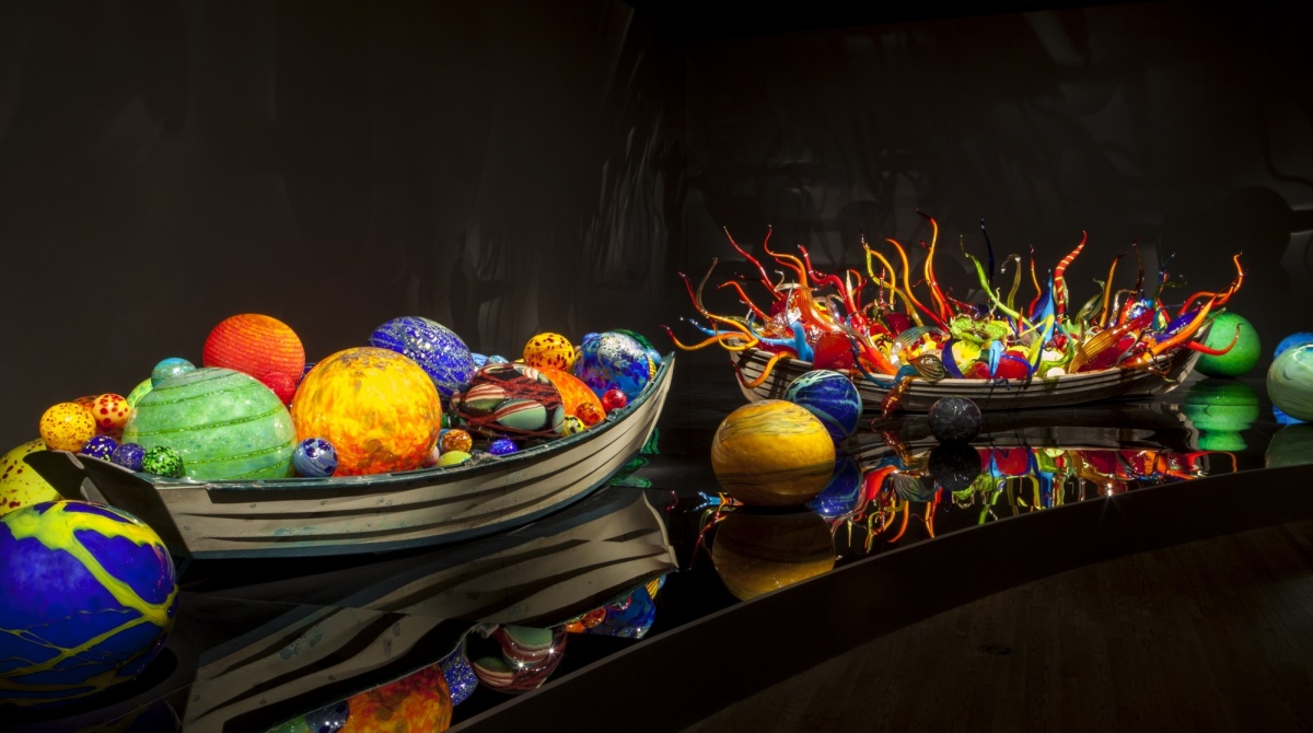 Dale Chihuly Float Boat and Fiori Boat